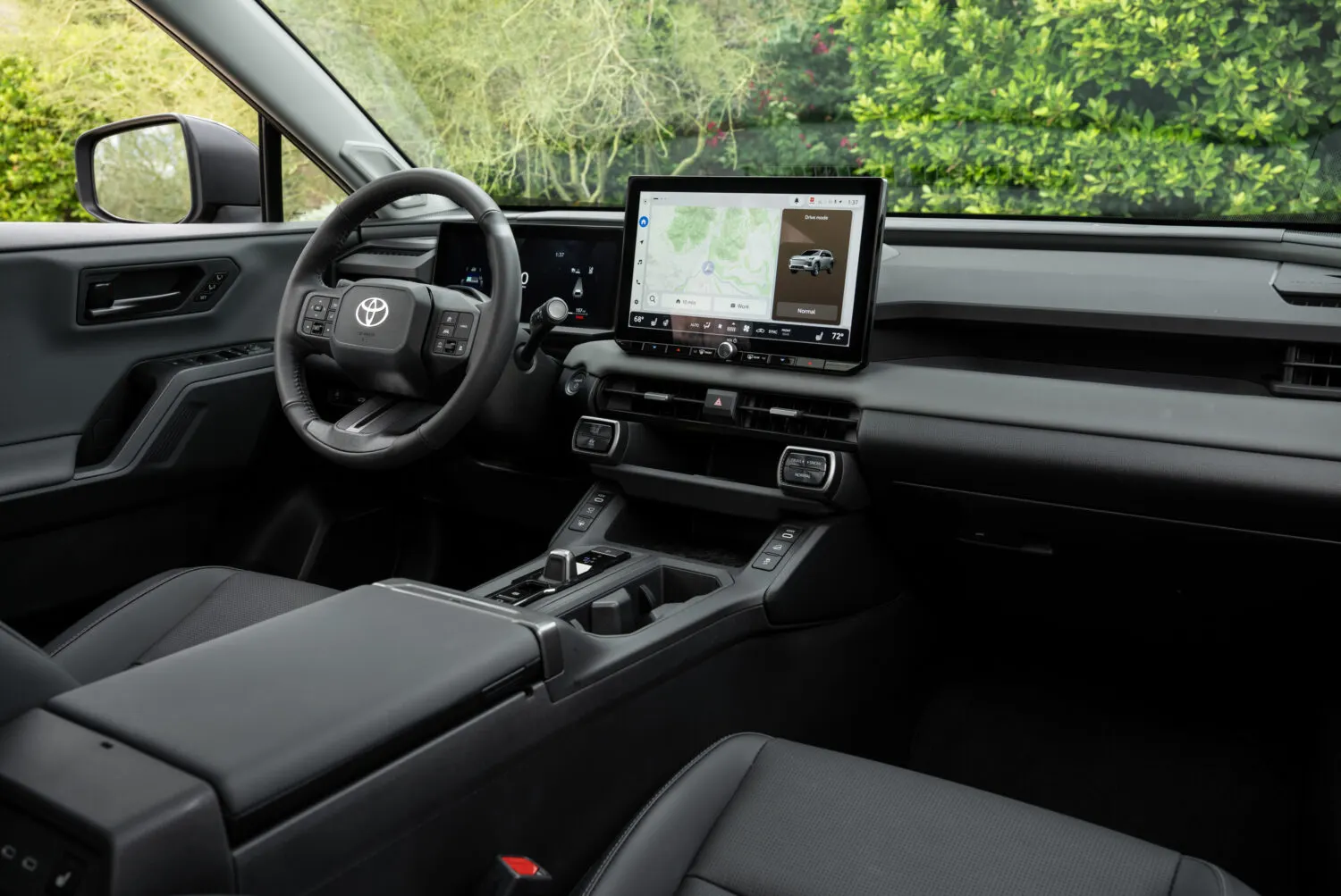 2026 Toyota RAV4 2.5L Hybrid AWD Flagship — cabin and front row